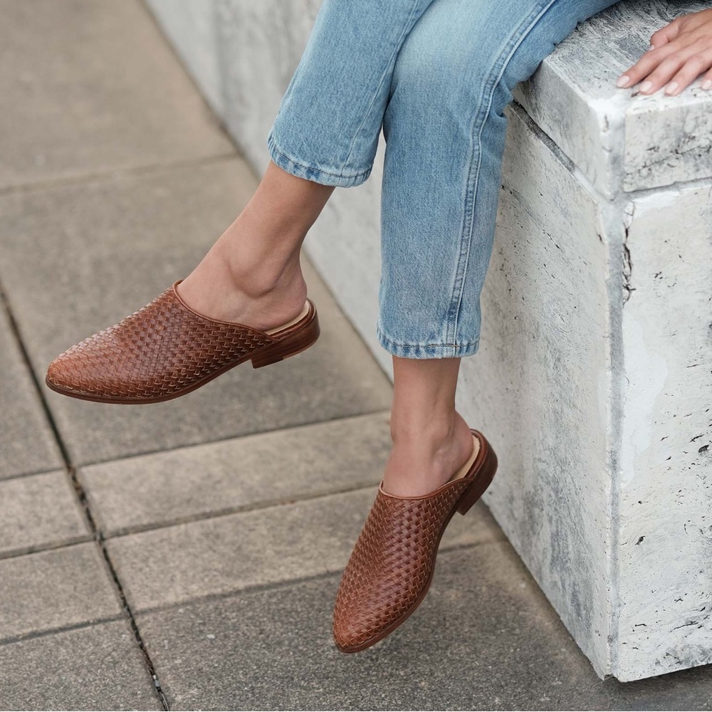 Nisolo Ama Woven Mule